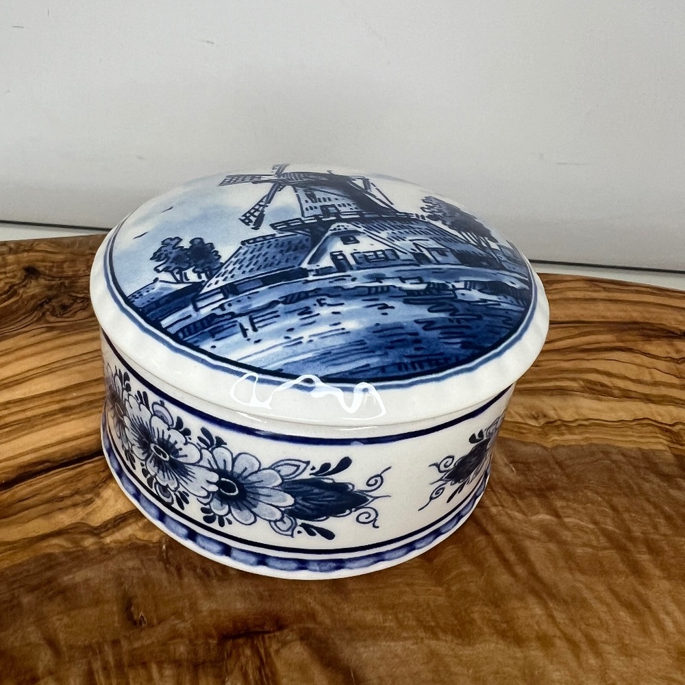 Delfts Blue Trinket Dish Box Jar with Lid Holland Hand Painted Windmill 3.5 inch